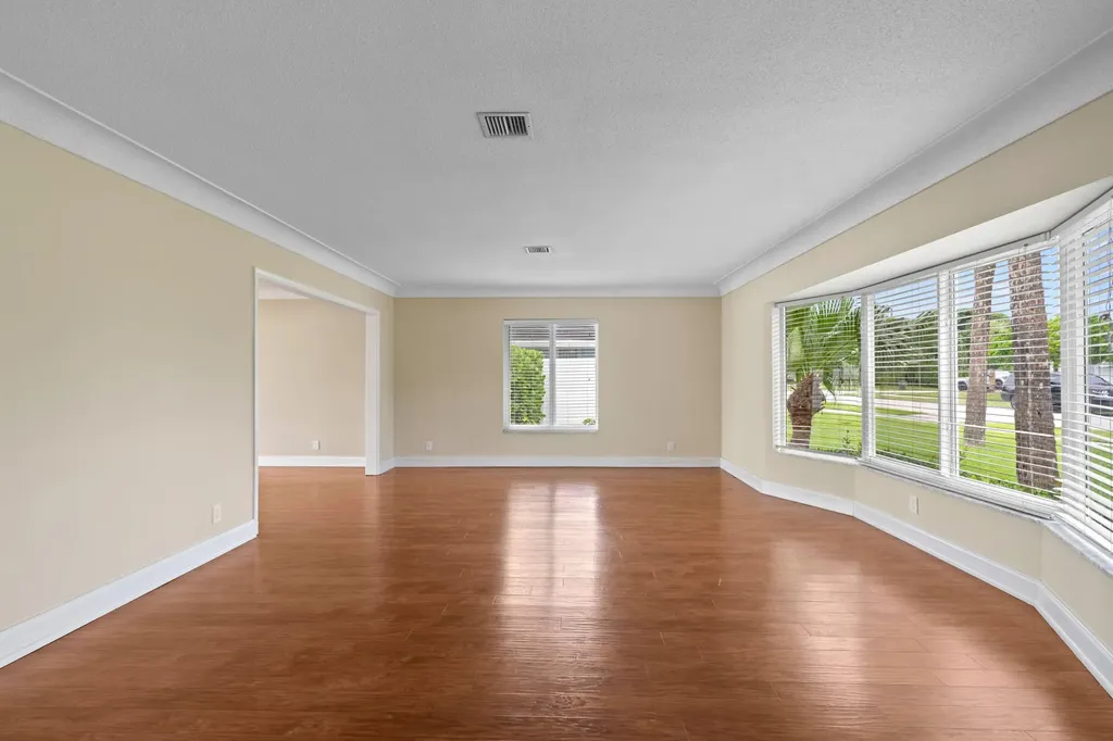 1375 SW 14th Avenue Boca Raton FL 33486