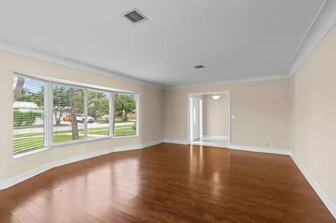 1375 SW 14th Avenue Boca Raton FL 33486