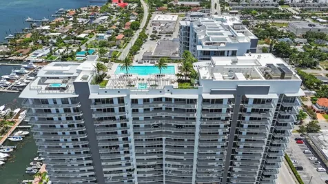 220 Lake Shore Drive Lake Park FL 33403