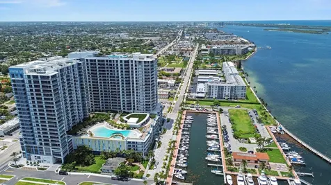 220 Lake Shore Drive Lake Park FL 33403