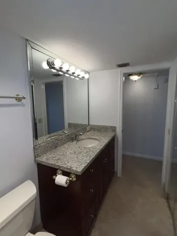 2202 Lucaya Bend Coconut Creek FL 33066