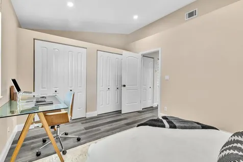 1801 NE 15th Avenue Fort Lauderdale FL 33305