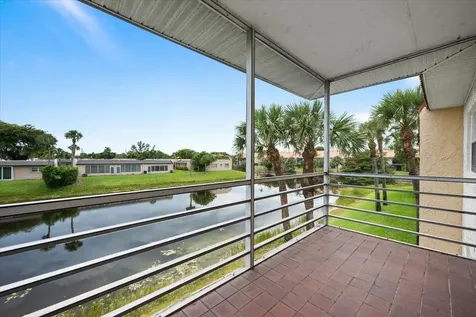 190 Lake Evelyn Drive West Palm Beach FL 33411
