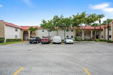 190 Lake Evelyn Drive West Palm Beach FL 33411