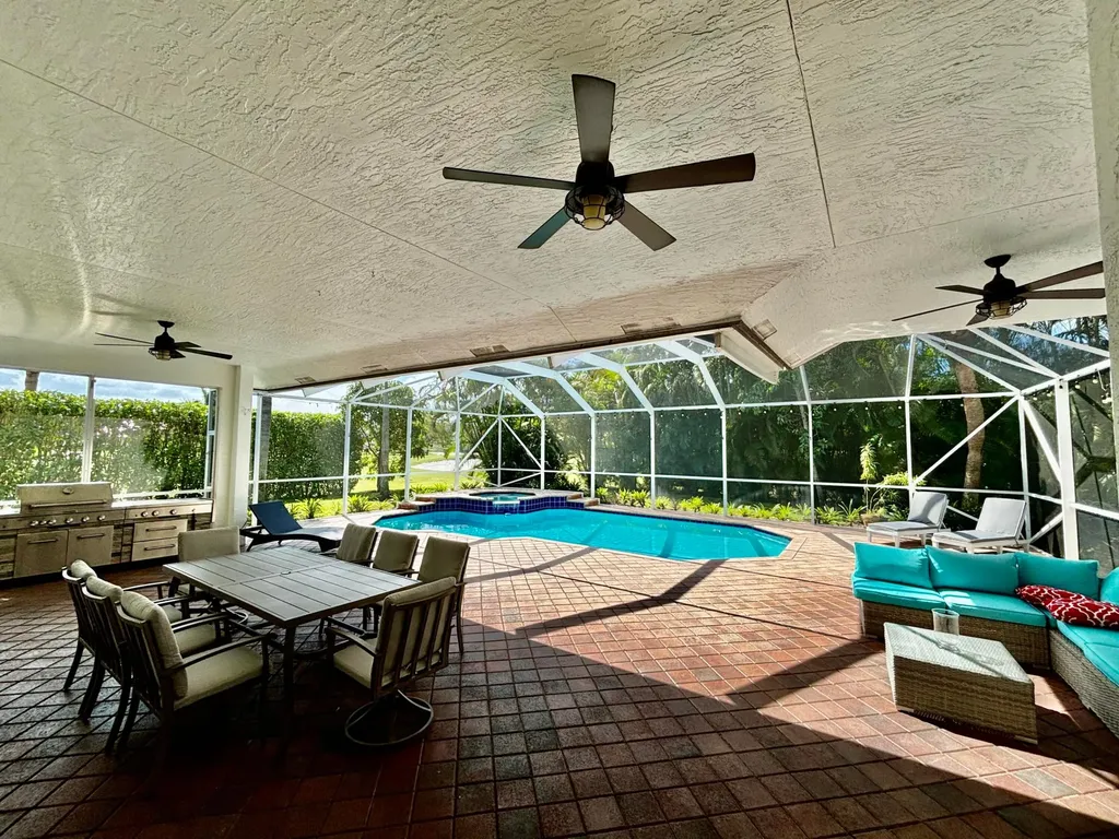 1920 S Club Drive Wellington FL 33414