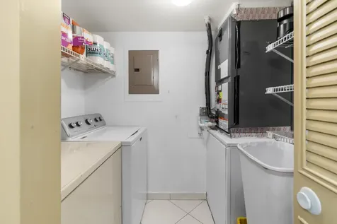 317 Knotty Pine Circle Greenacres FL 33463