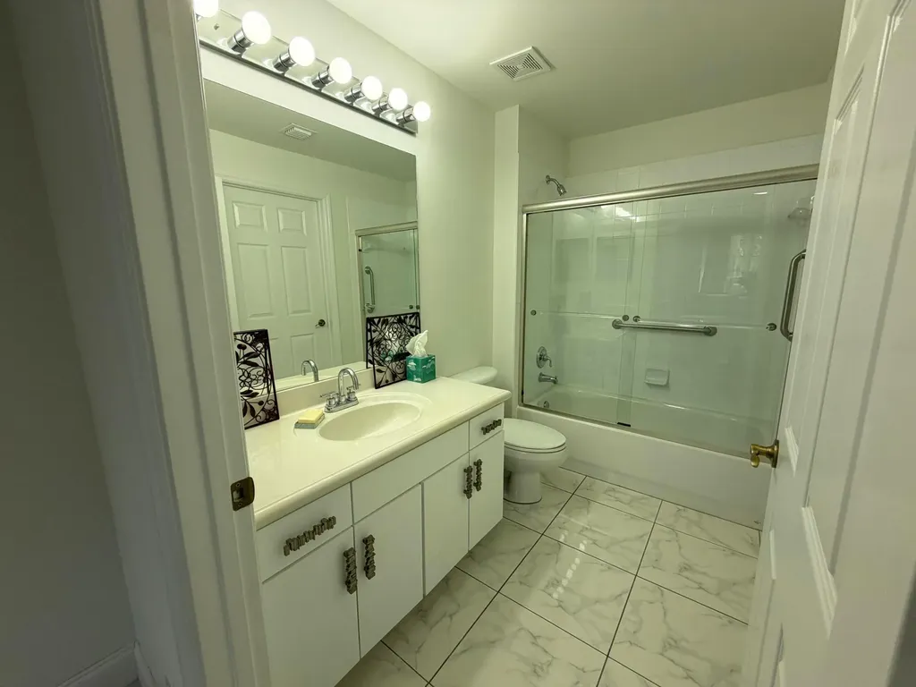 5182 Toscana Trail Boynton Beach FL 33437