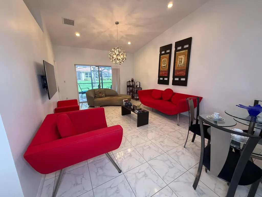 5182 Toscana Trail Boynton Beach FL 33437