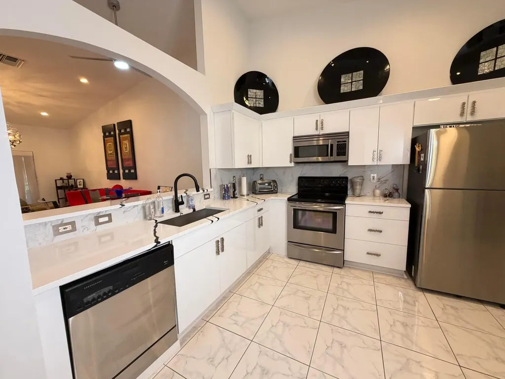5182 Toscana Trail Boynton Beach FL 33437