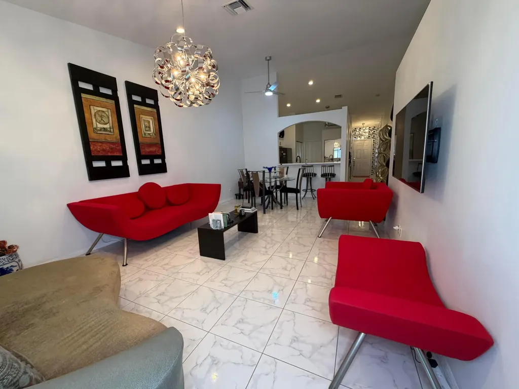 5182 Toscana Trail Boynton Beach FL 33437