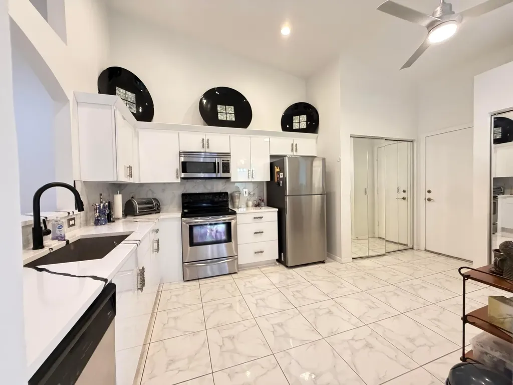 5182 Toscana Trail Boynton Beach FL 33437