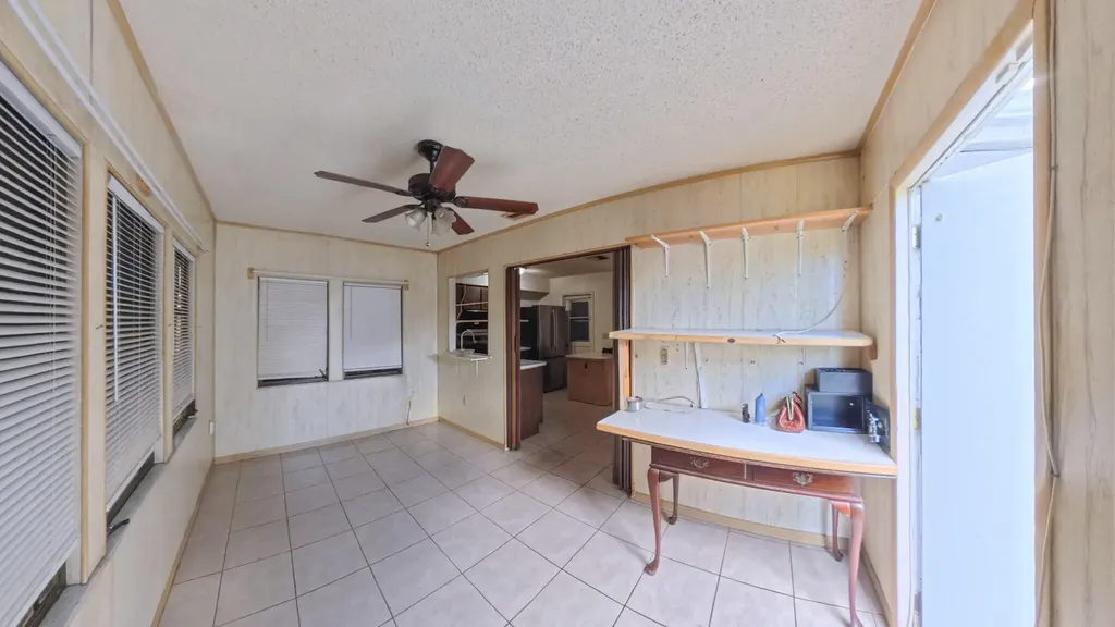 372 NW Airoso Boulevard Port St Lucie FL 34983