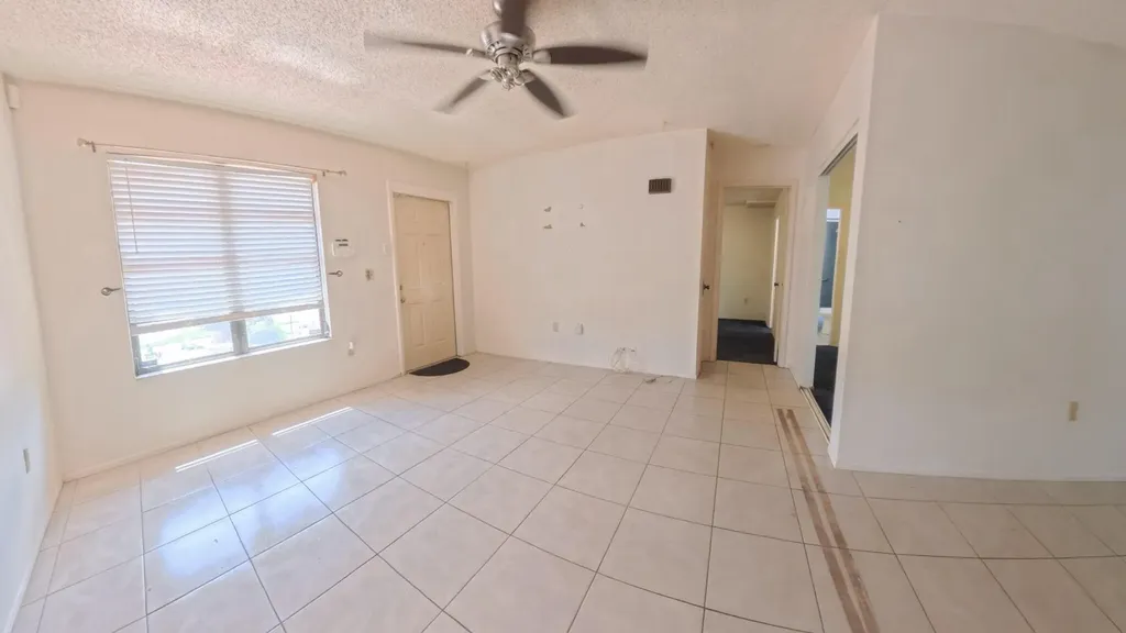 372 NW Airoso Boulevard Port St Lucie FL 34983