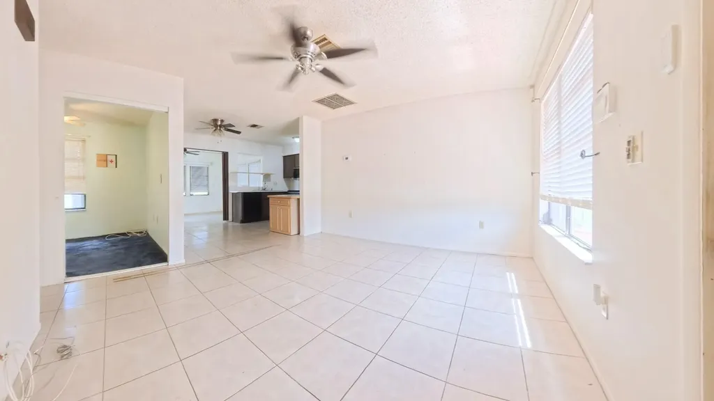 372 NW Airoso Boulevard Port St Lucie FL 34983