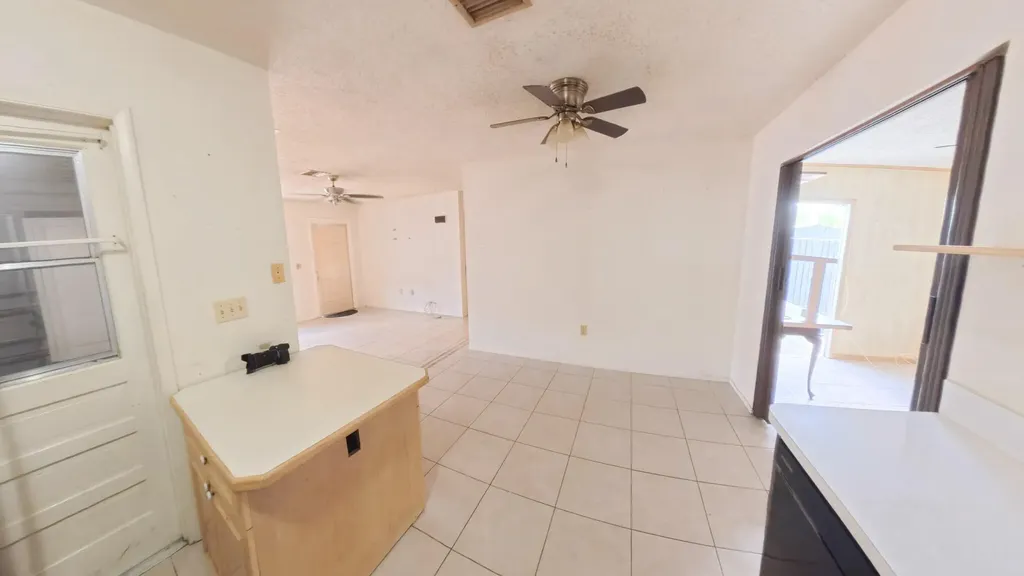 372 NW Airoso Boulevard Port St Lucie FL 34983