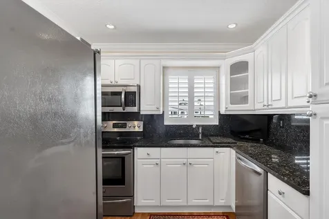2930 Crosley Drive E West Palm Beach FL 33415
