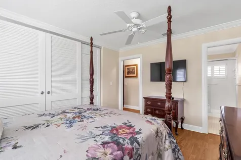 2930 Crosley Drive E West Palm Beach FL 33415