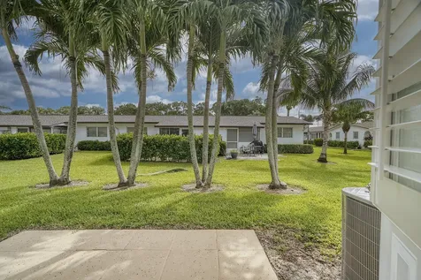 2930 Crosley Drive E West Palm Beach FL 33415
