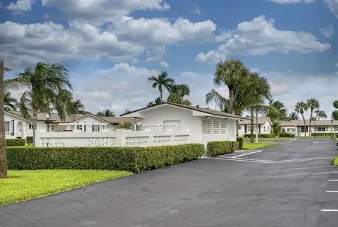2930 Crosley Drive E West Palm Beach FL 33415