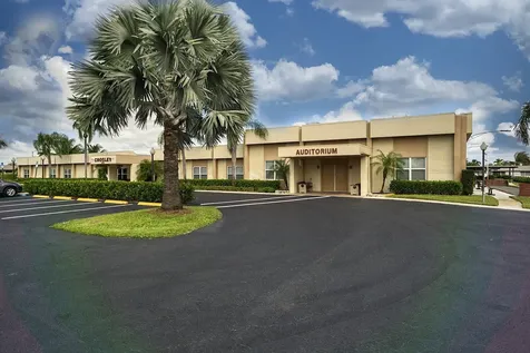 2930 Crosley Drive E West Palm Beach FL 33415