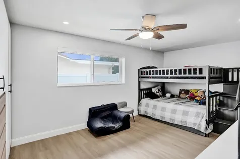 4900 N 36th Street Hollywood FL 33021