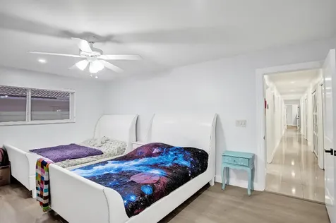 4900 N 36th Street Hollywood FL 33021