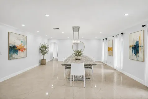 4900 N 36th Street Hollywood FL 33021