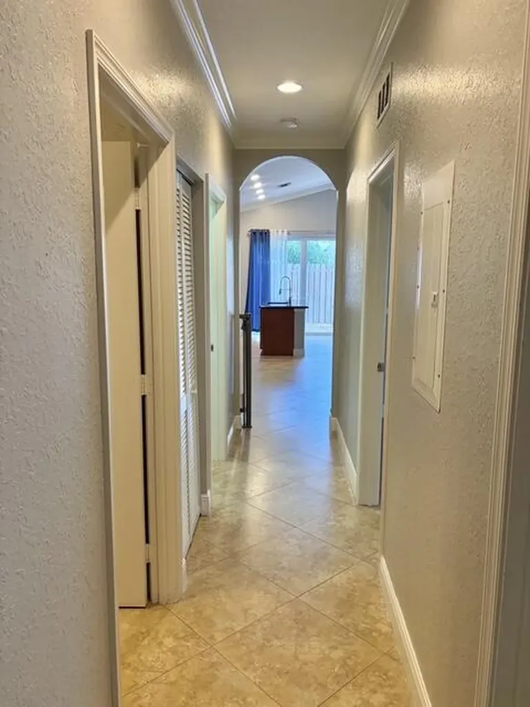 3125 Shelby Way Palm Springs FL 33461