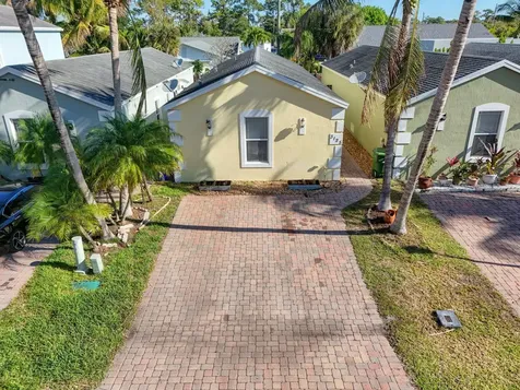 3125 Shelby Way Palm Springs FL 33461