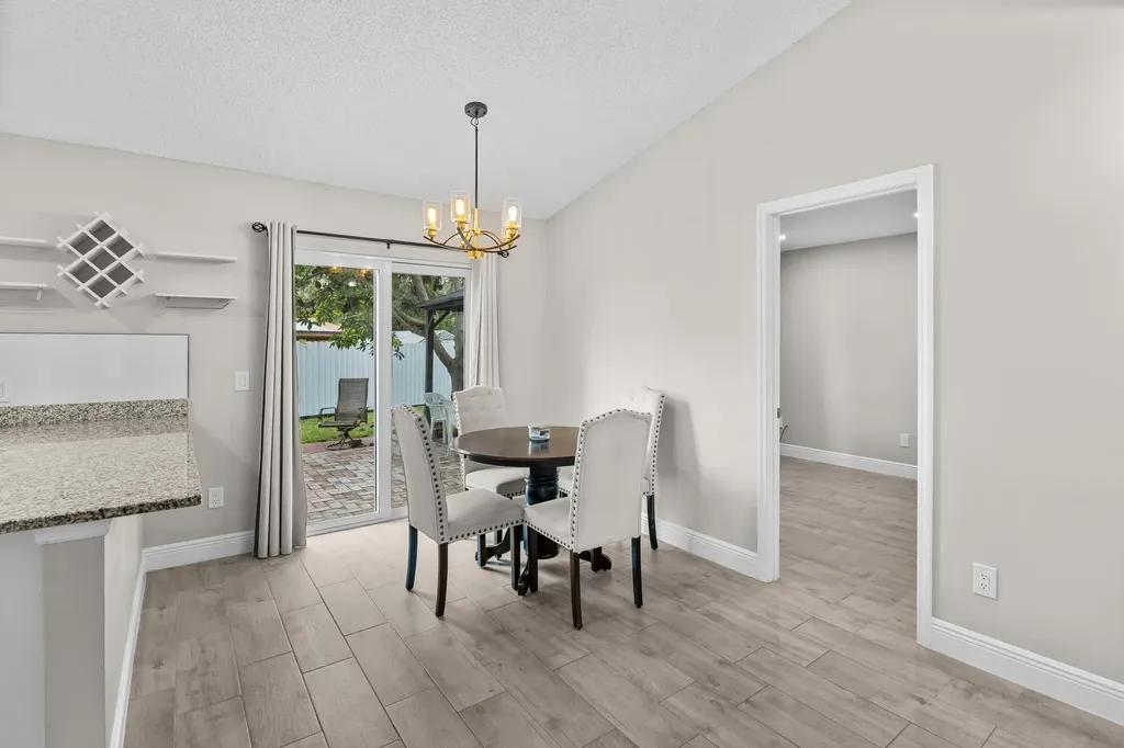 265 SW Dalton Circle Port St Lucie FL 34953