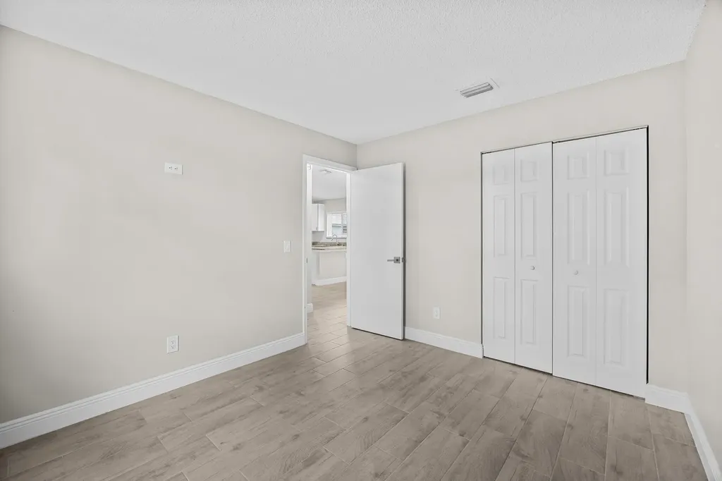 265 SW Dalton Circle Port St Lucie FL 34953