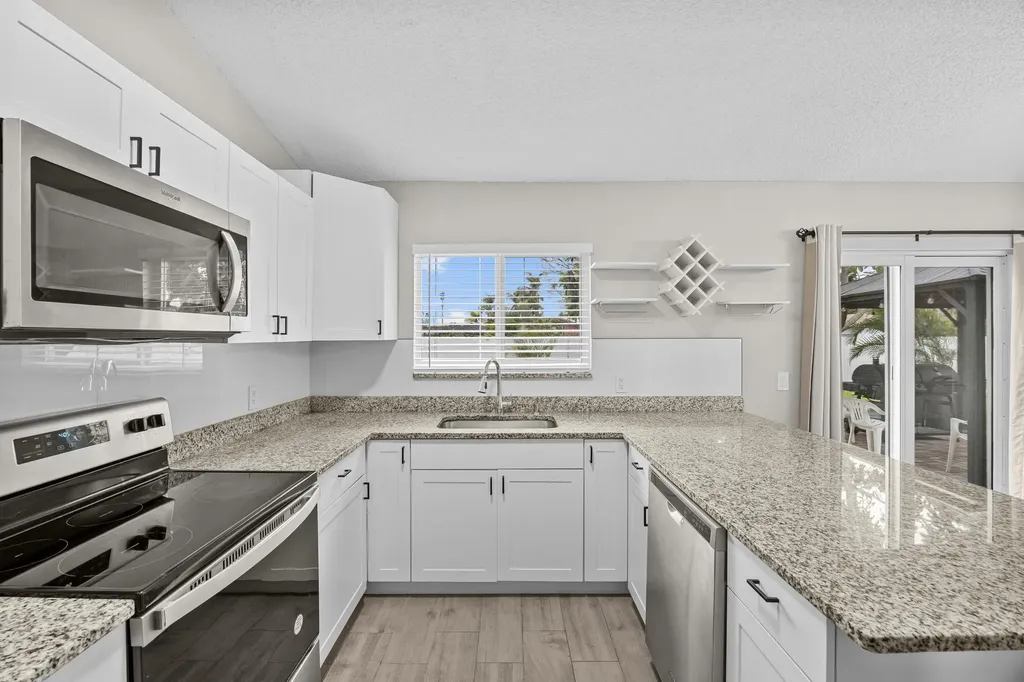 265 SW Dalton Circle Port St Lucie FL 34953