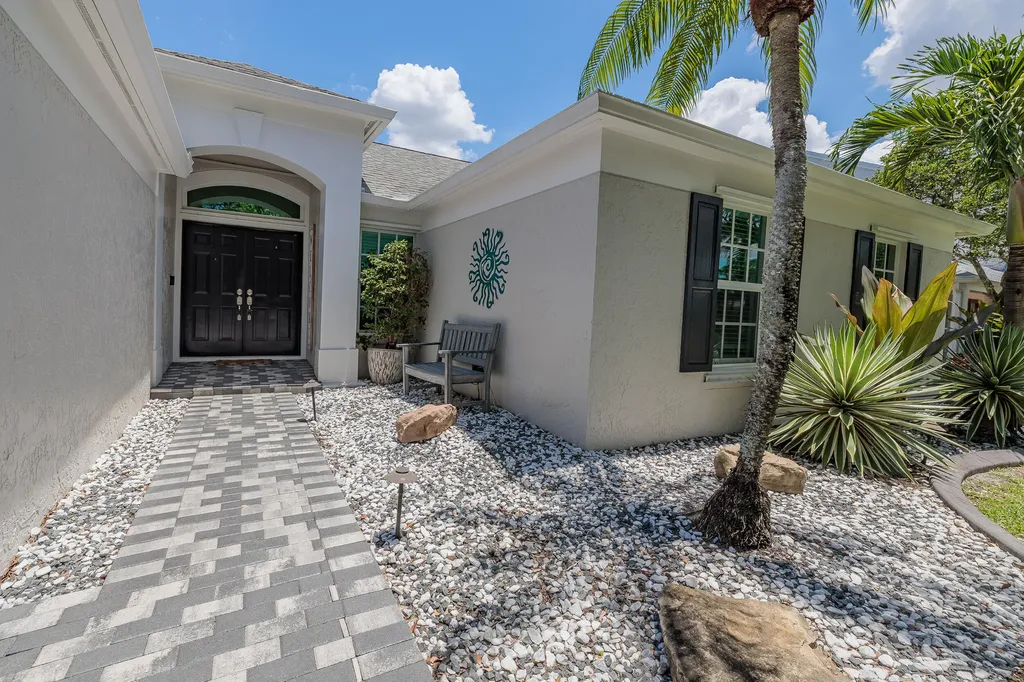 10275 Grove Lane Cooper City FL 33328