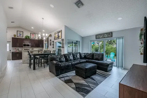 10275 Grove Lane Cooper City FL 33328