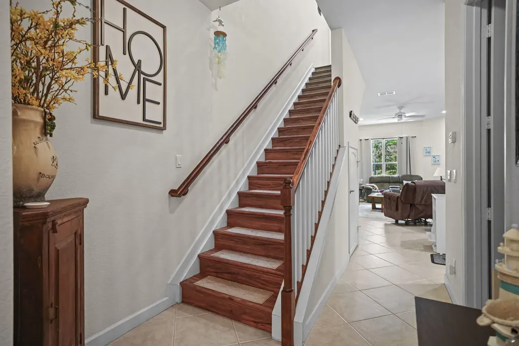 6179 NW Helmsdale Way Port St Lucie FL 34983