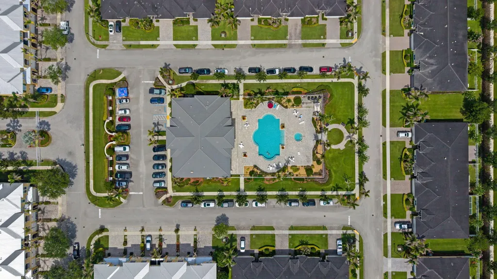 6179 NW Helmsdale Way Port St Lucie FL 34983