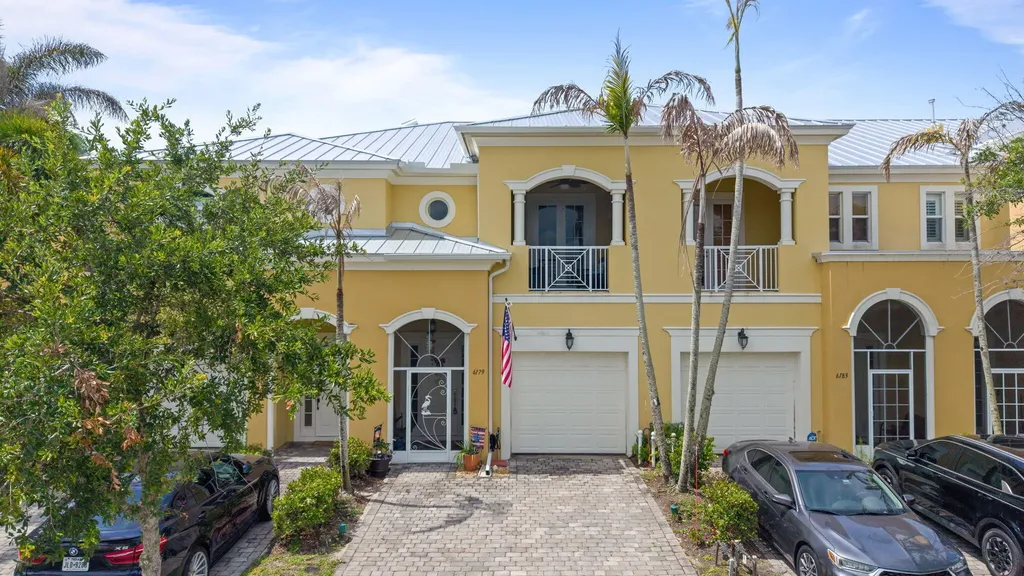 6179 NW Helmsdale Way Port St Lucie FL 34983