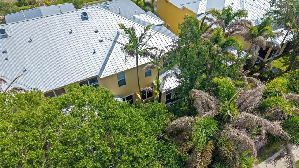 6179 NW Helmsdale Way Port St Lucie FL 34983