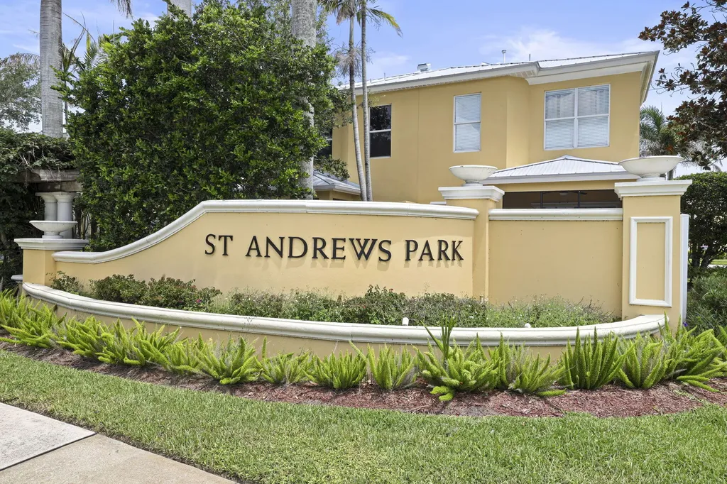 6179 NW Helmsdale Way Port St Lucie FL 34983