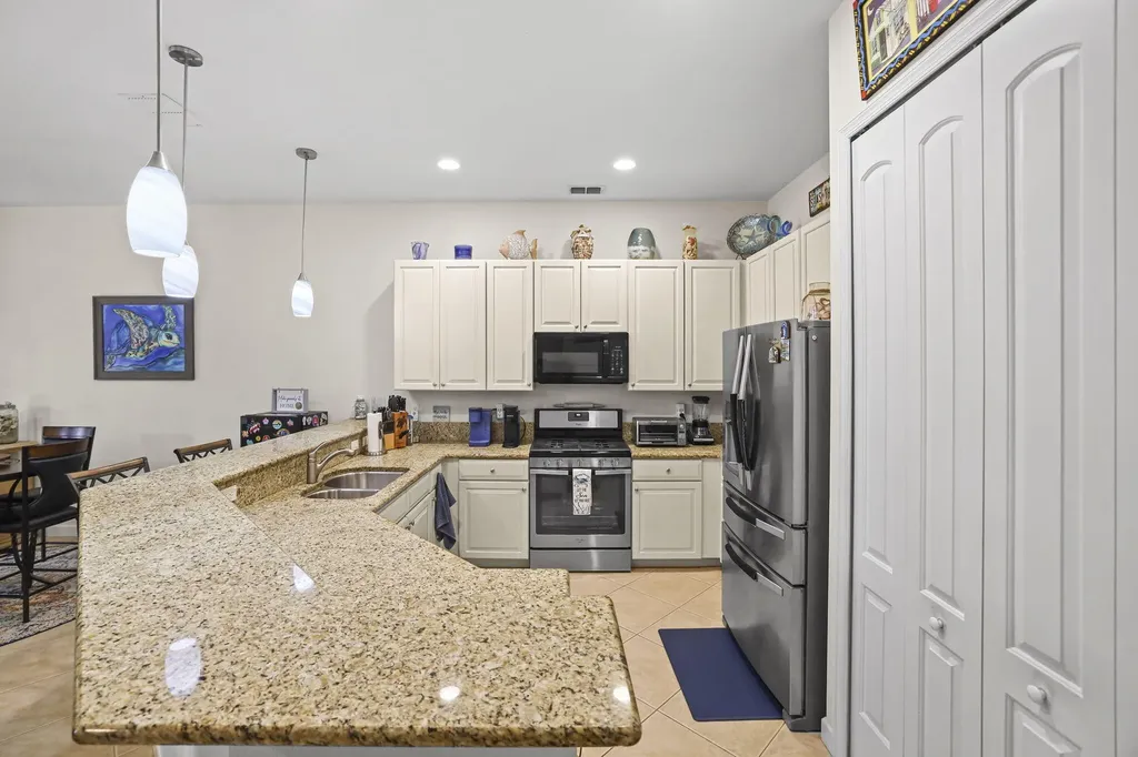 6179 NW Helmsdale Way Port St Lucie FL 34983
