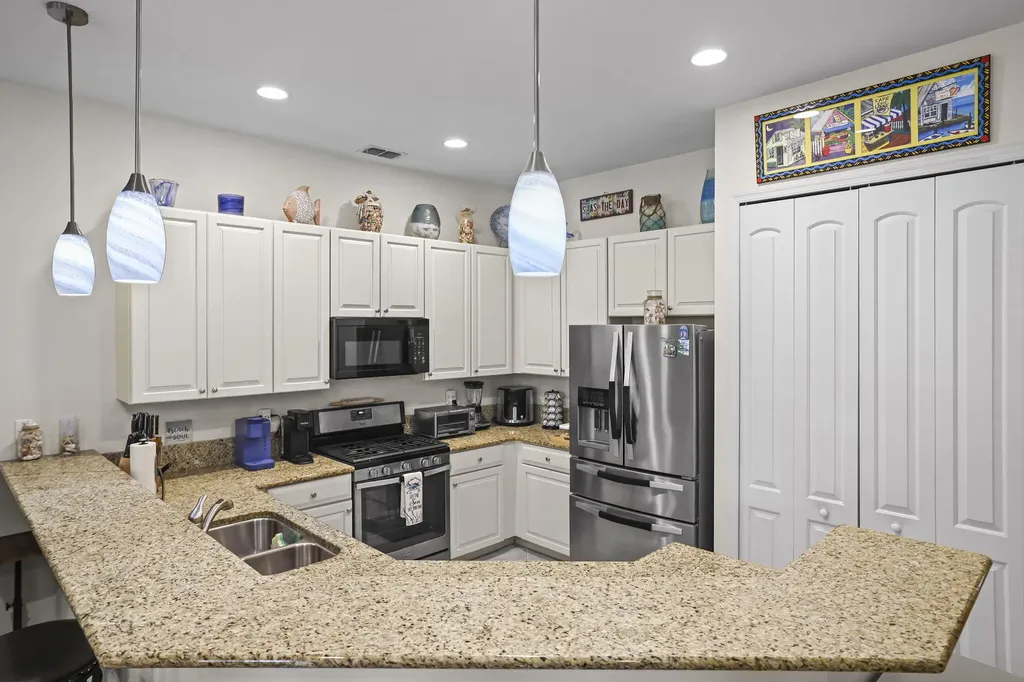6179 NW Helmsdale Way Port St Lucie FL 34983