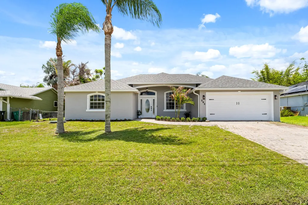 292 SW Janice Avenue Port St Lucie FL 34953
