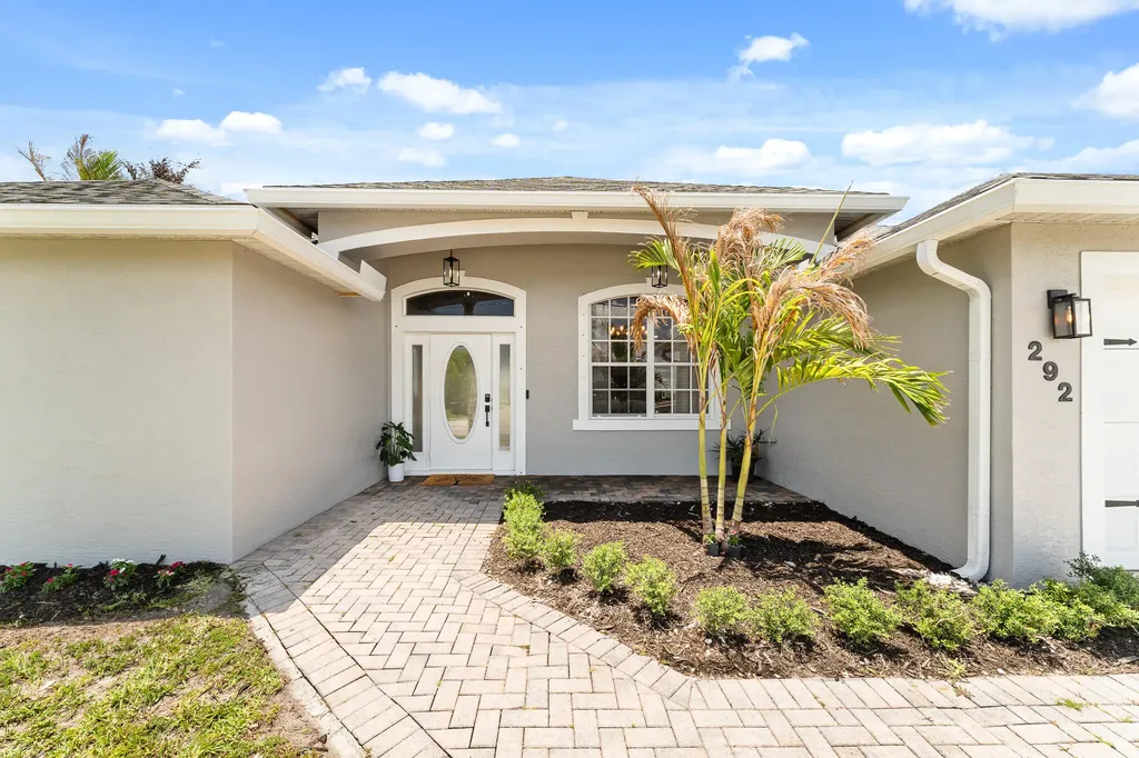 292 SW Janice Avenue Port St Lucie FL 34953