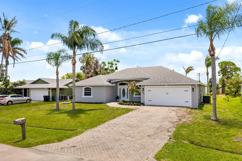 292 SW Janice Avenue Port St Lucie FL 34953