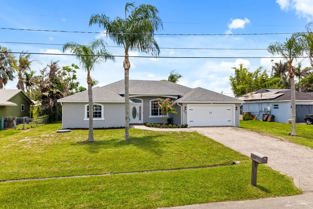 292 SW Janice Avenue Port St Lucie FL 34953