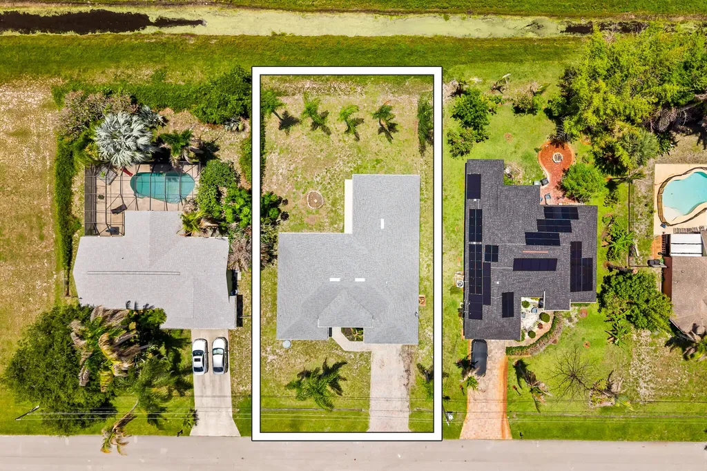 292 SW Janice Avenue Port St Lucie FL 34953