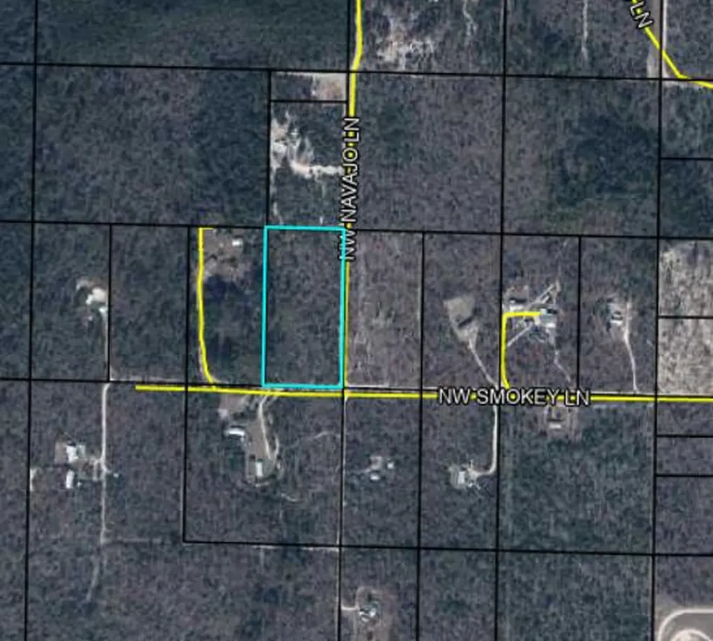 Xxxx NW Smokey Lane NW Fountain FL 32438