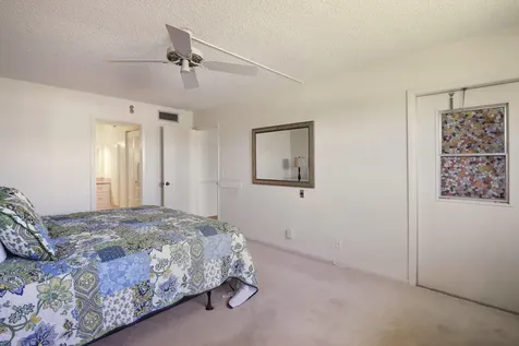 6850 10th Avenue N Greenacres FL 33467