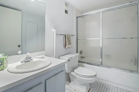 6850 10th Avenue N Greenacres FL 33467