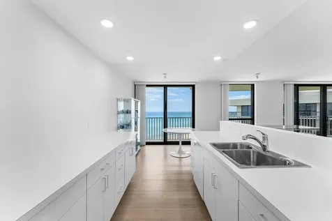 3360 S Ocean Boulevard Palm Beach FL 33480